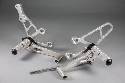 05-0220B 1996-00 Suzuki GSX-R600/750/, 1999-02 SV650/650S Complete Rearset