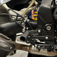 05-0232B Suzuki GSX-8 S/R Complete Std Shift Rearset Kit W/Pedals