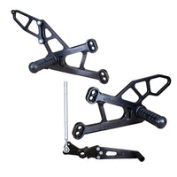 05-0452 Yamaha R1 Rearset w/Shifter Pedal