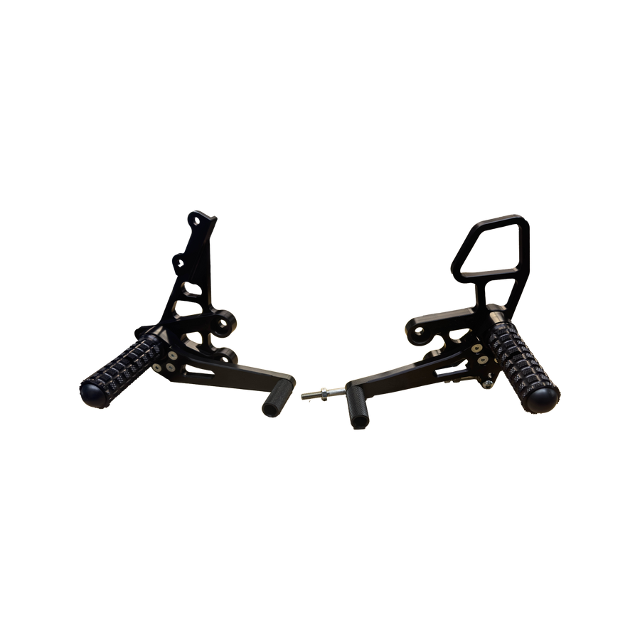 05-4245B 2005-06 Suzuki GSX-R1000 Complete Black Rearset