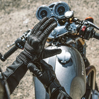 Bully Short Cuff Leather Gloves — Black