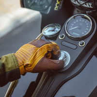Bully Short Cuff Leather Gloves — Black