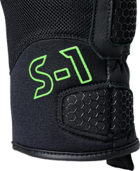 S-1 Mesh CE Gloves — Black/Neon Green