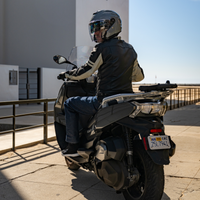 i31 Helmet — Black