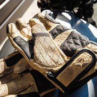 Scrapper 2.0 Gloves — Black/Red